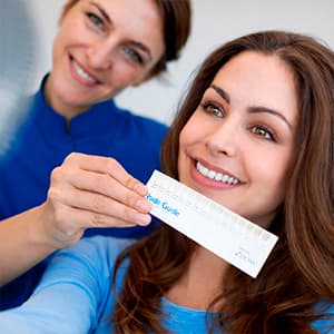 Blanqueamiento dental en Málaga con Philips Zoom
